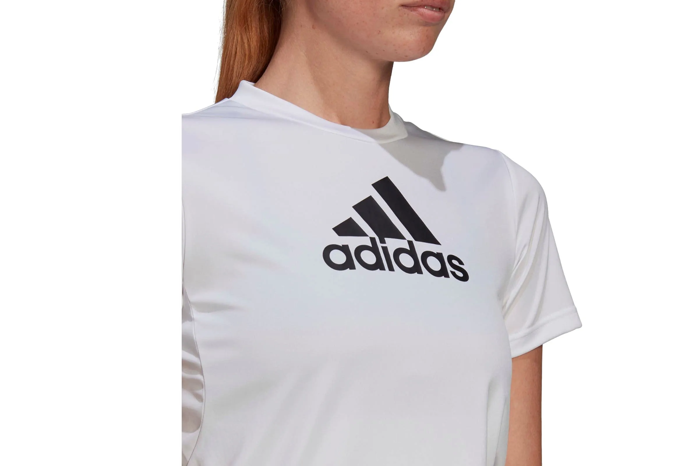 تي شيرت رياضي نسائي من adidas Primeblue بشعار 2 Move