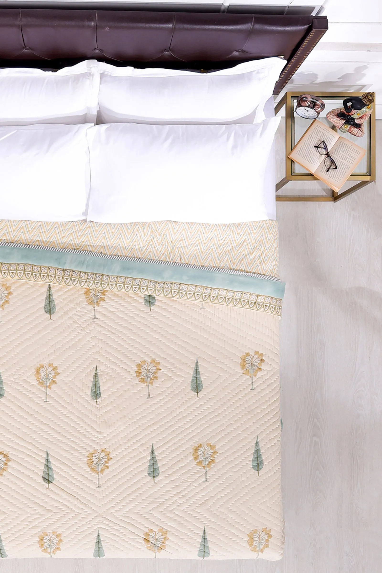 Arab Palm Hand Block Printed Offwhite Cotton Muslin Quilt