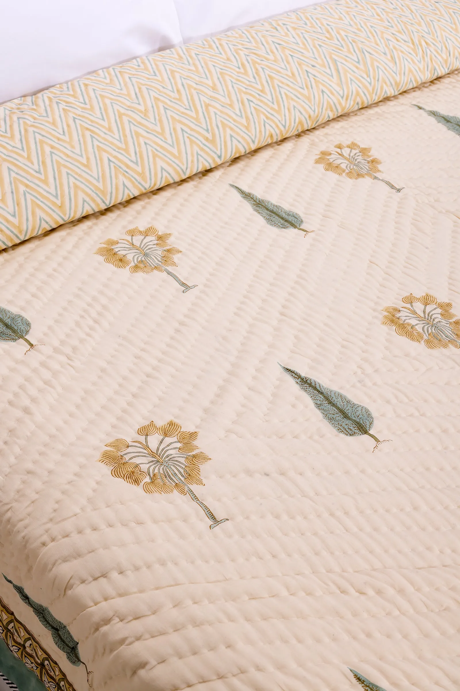 Arab Palm Hand Block Printed Offwhite Cotton Muslin Quilt