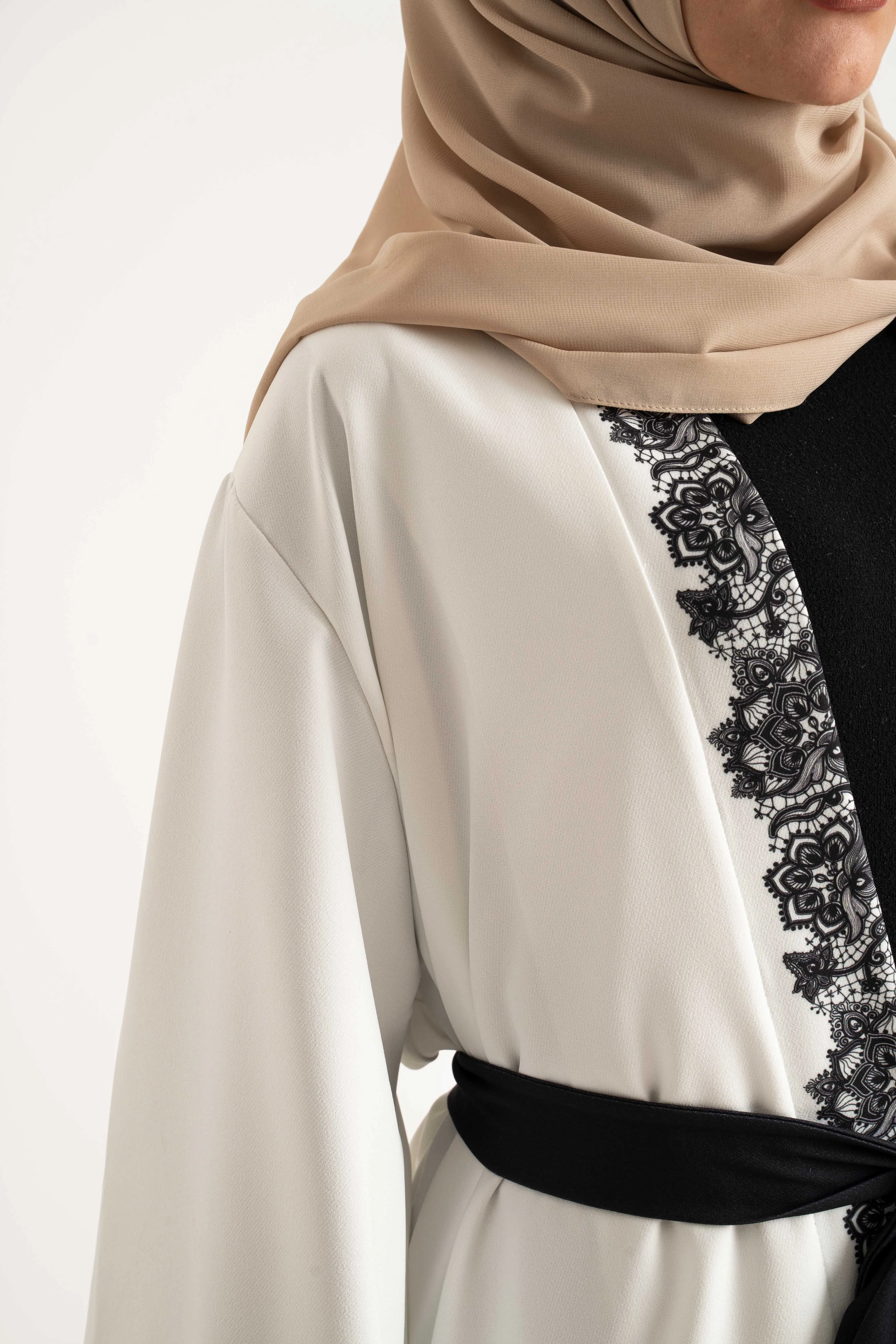 BLOOMY Abaya Fashion