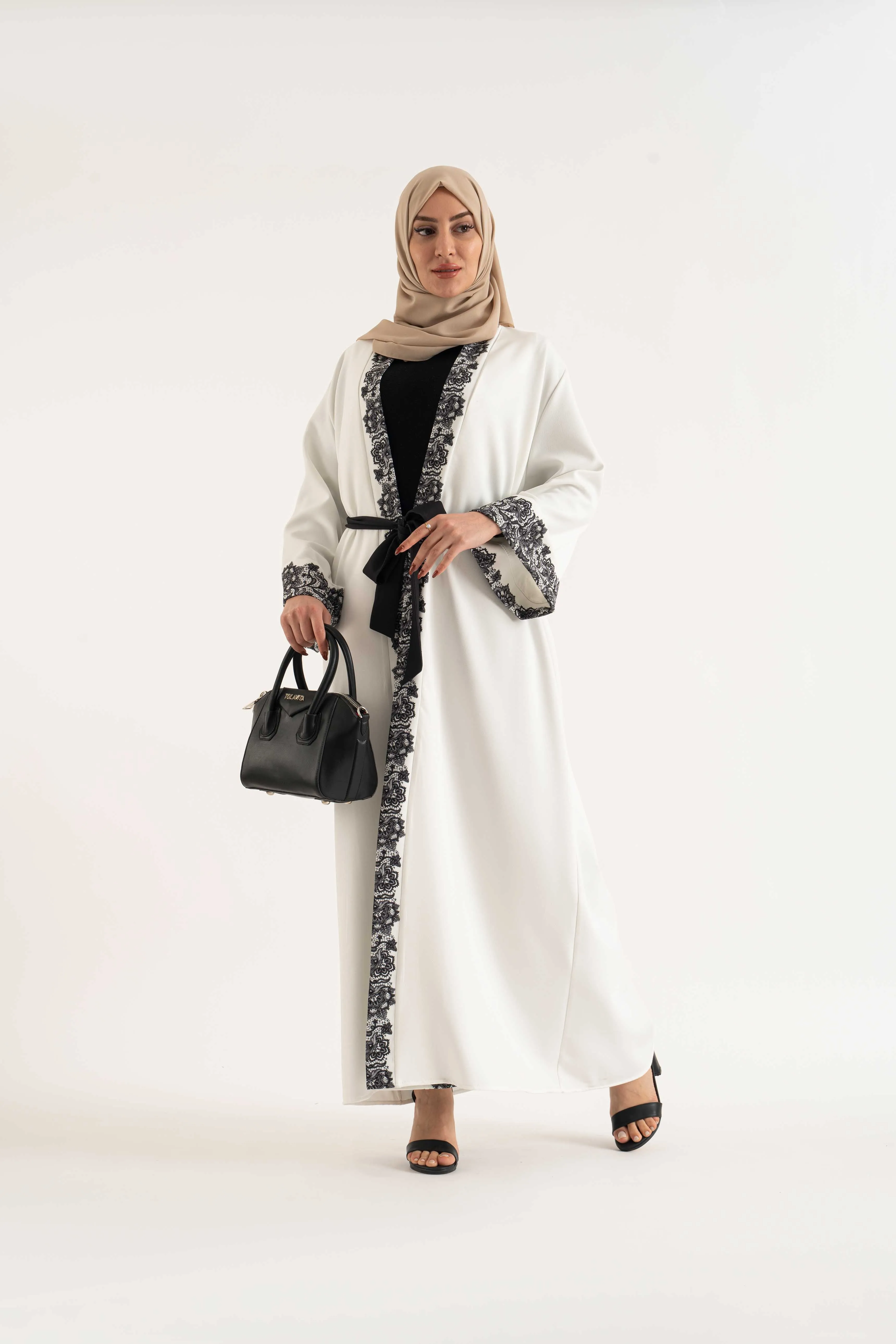 BLOOMY Abaya Fashion