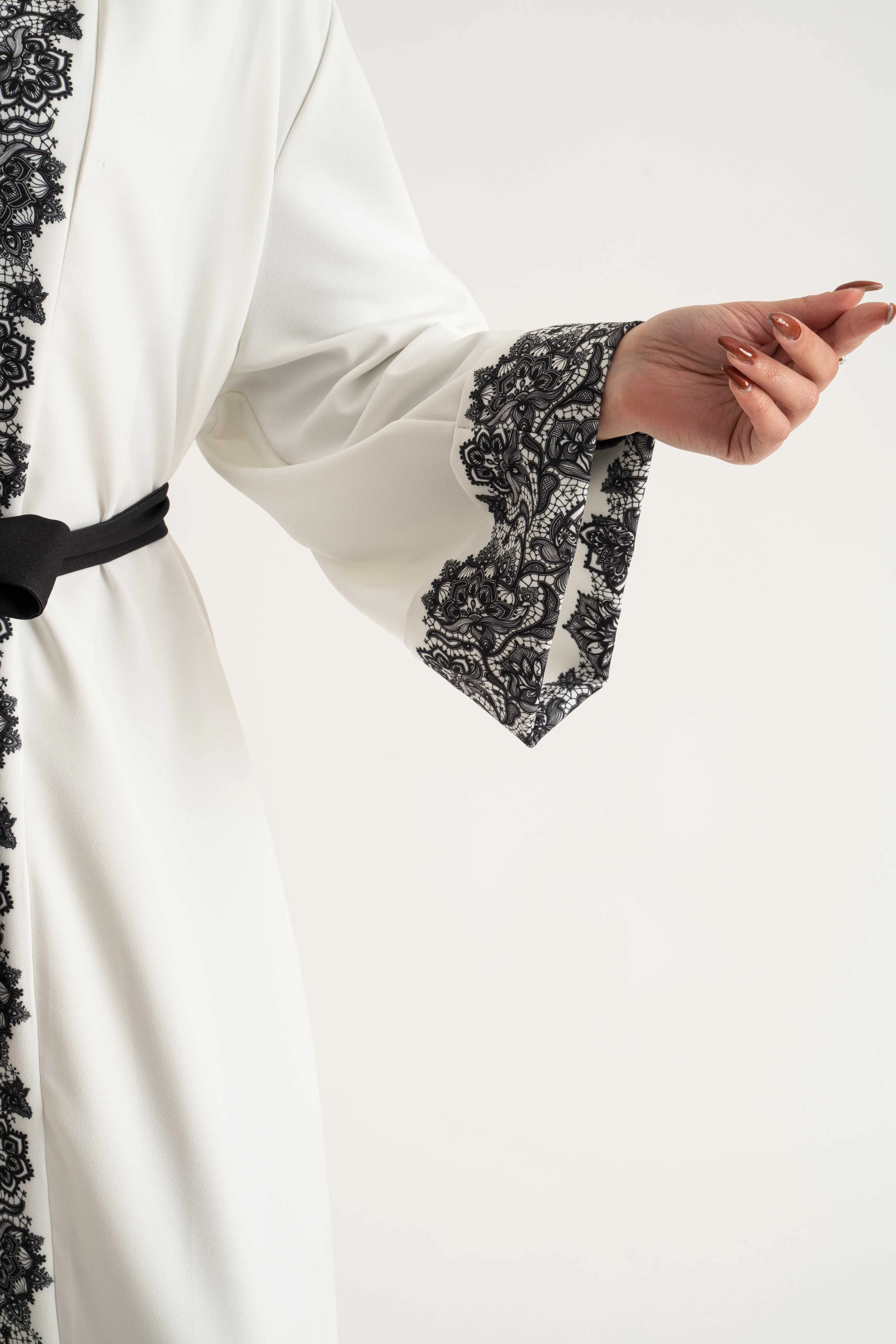 BLOOMY Abaya Fashion