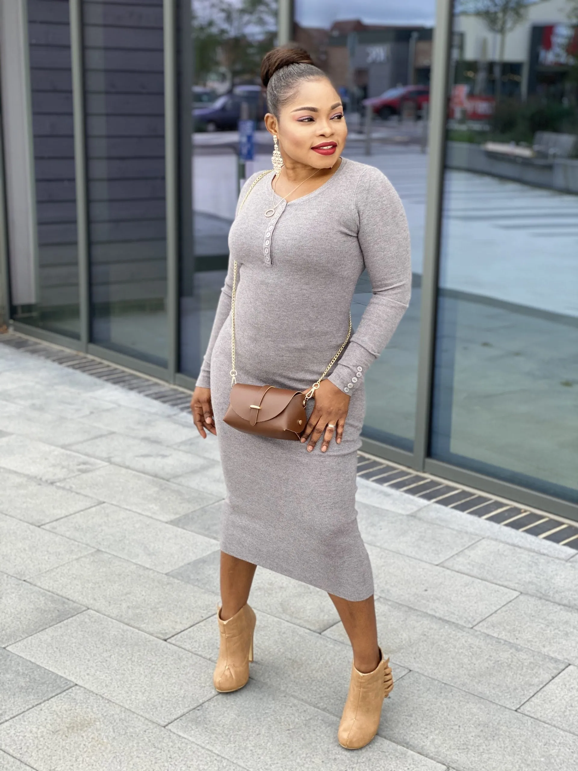 Body Con Button Knit Midi Dress -MLH