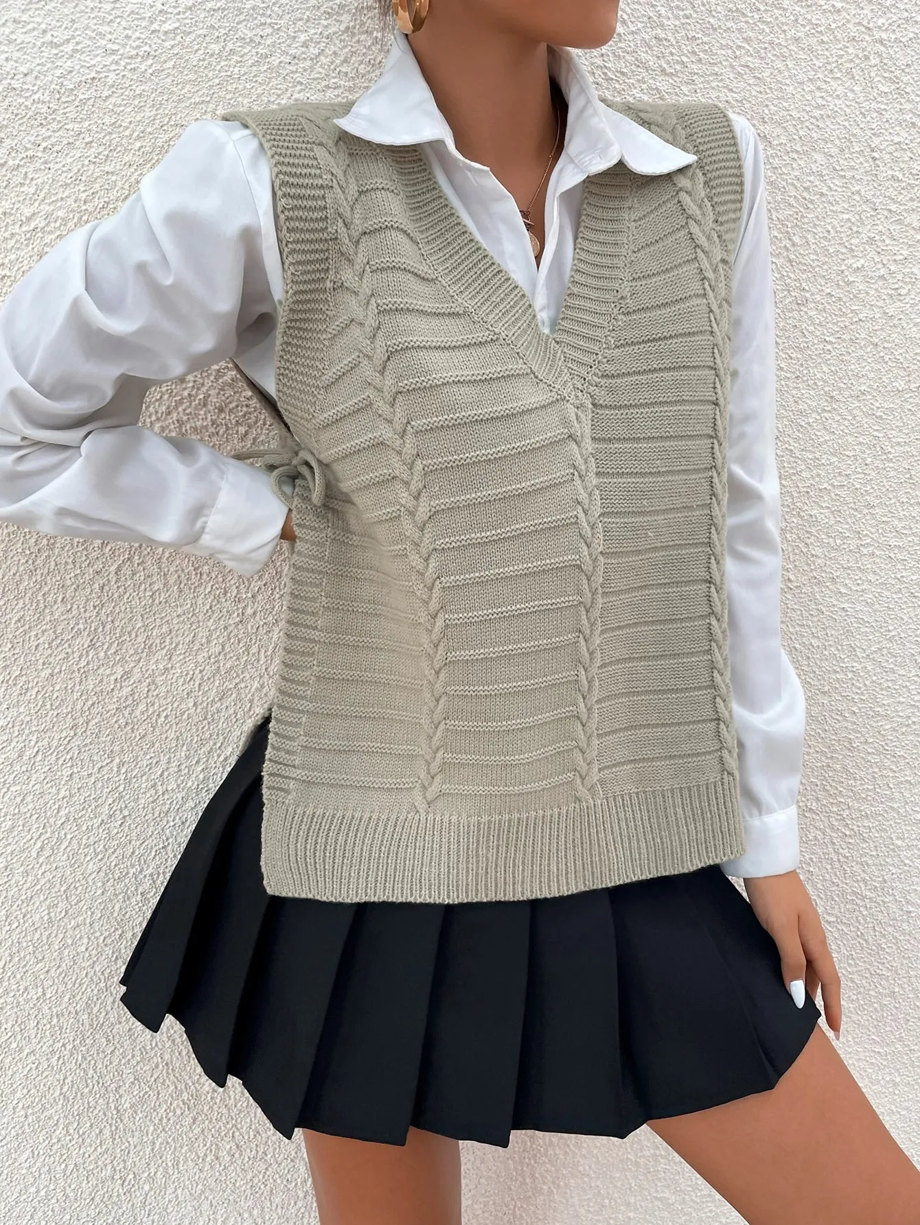 Casual Plain Split Sleeveless V Neck Regular Women Knit Top