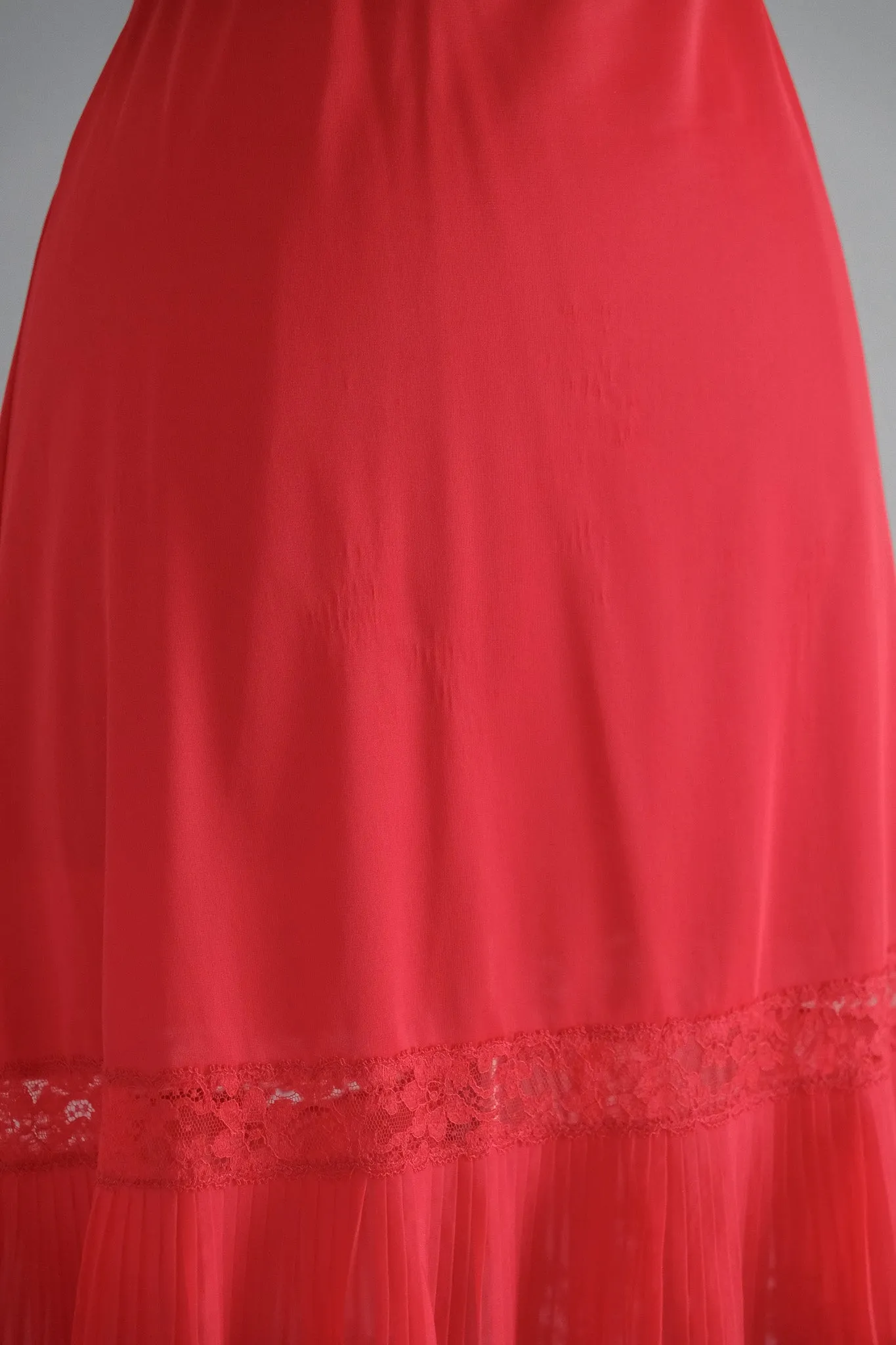Classic 1950's Crimson Red Vintage Lovelace Slip Skirt  / Sz M