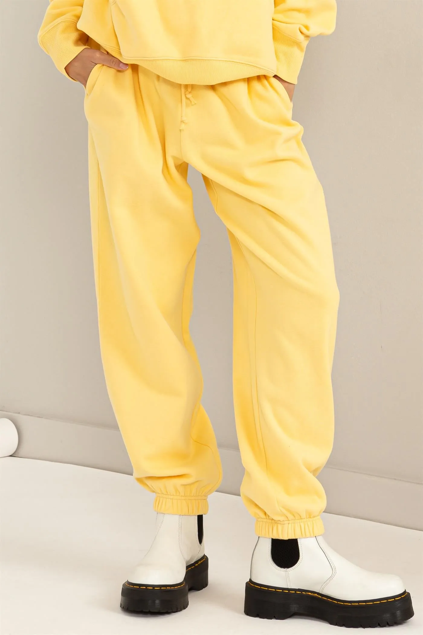 DZ24A317-High-waist Drawstring Joggger Pants