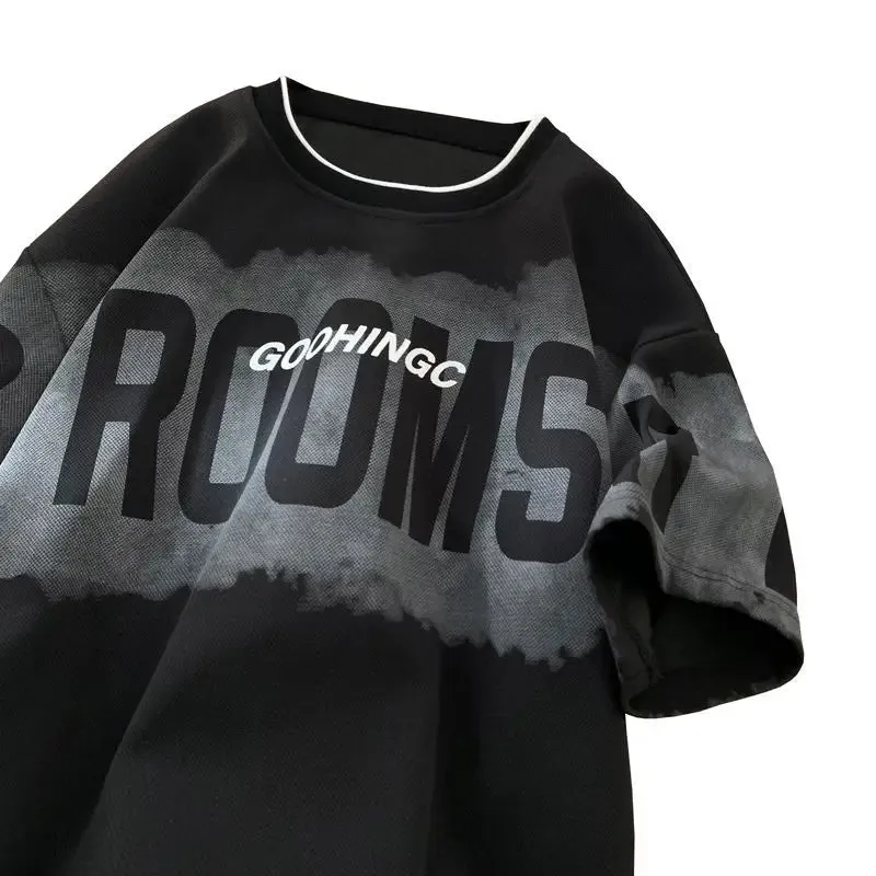 Fake two piece T shirt Men's Brand letters Loose round neck Heavy half sleeve.