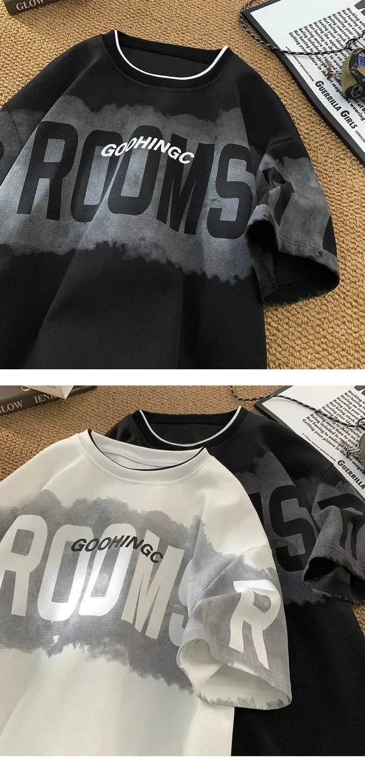 Fake two piece T shirt Men's Brand letters Loose round neck Heavy half sleeve.