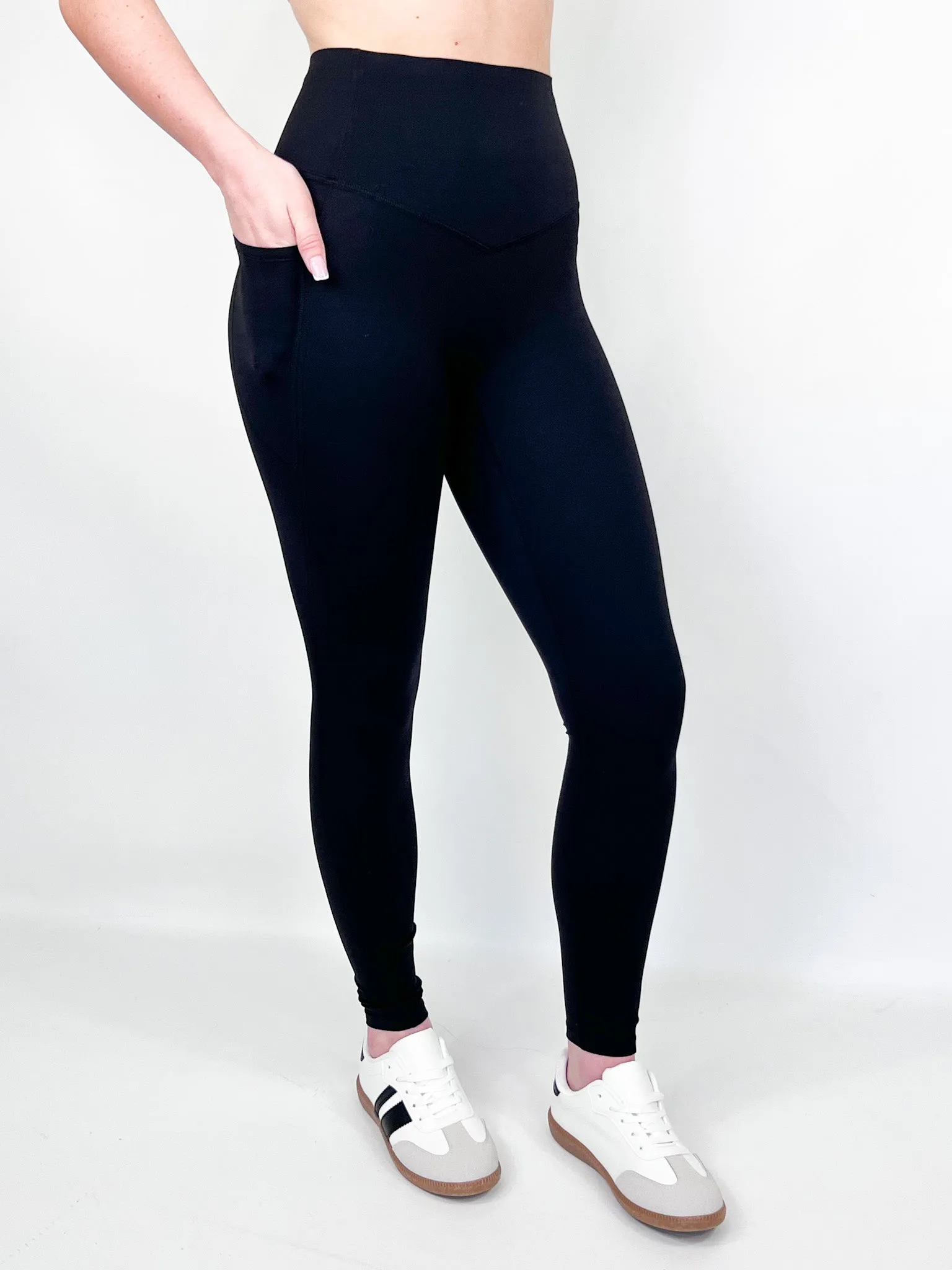 Halara - SoCinched High Waisted Tummy Control Leggings (Black)