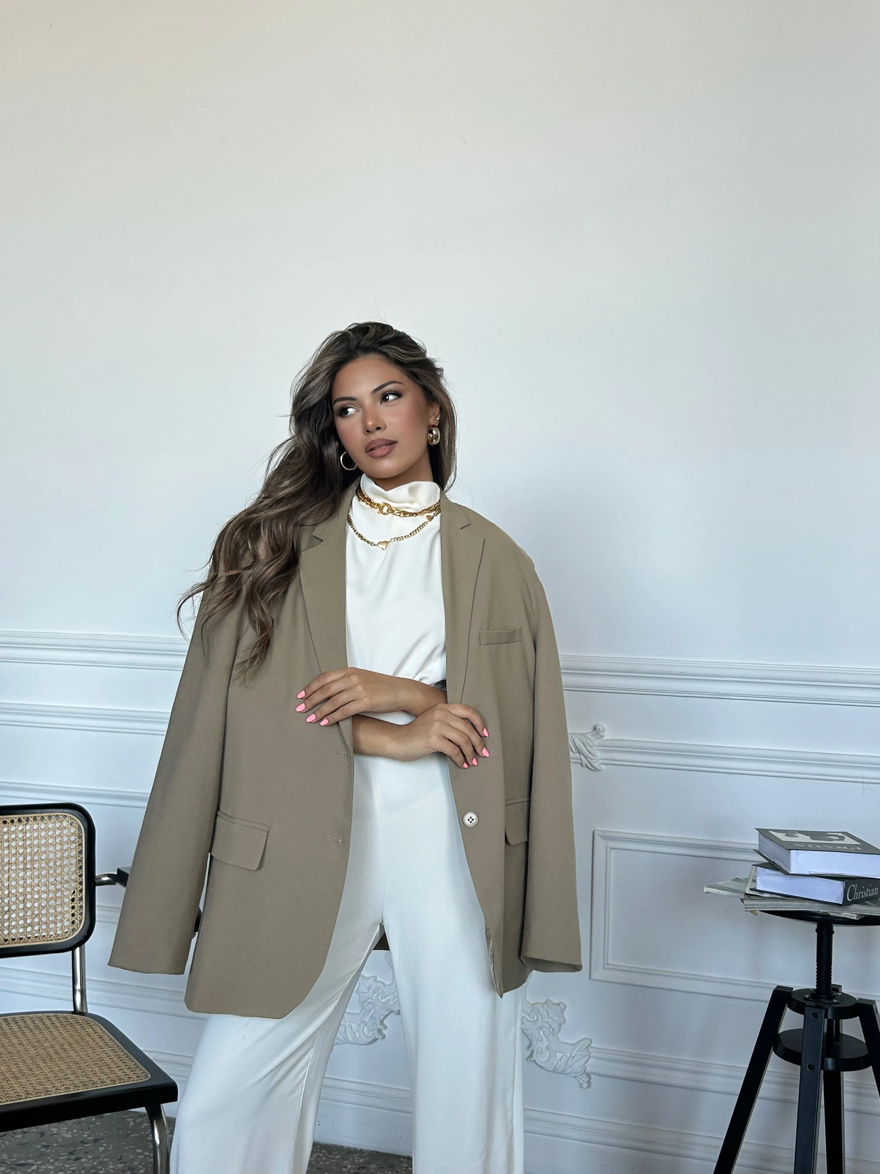 High neck sleevless jumpsuit