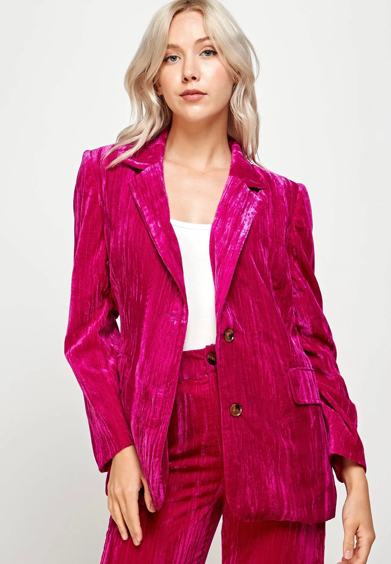 Magic Touch Crinkle Velvet Blazer