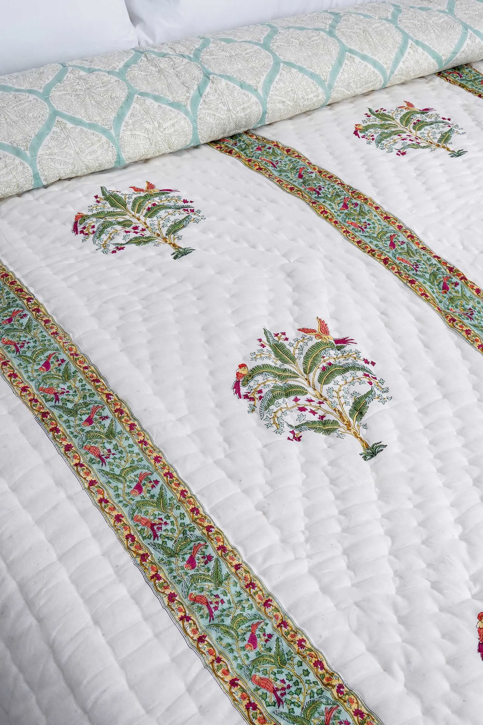 Parrot Bootah Cotton Muslin Quilt