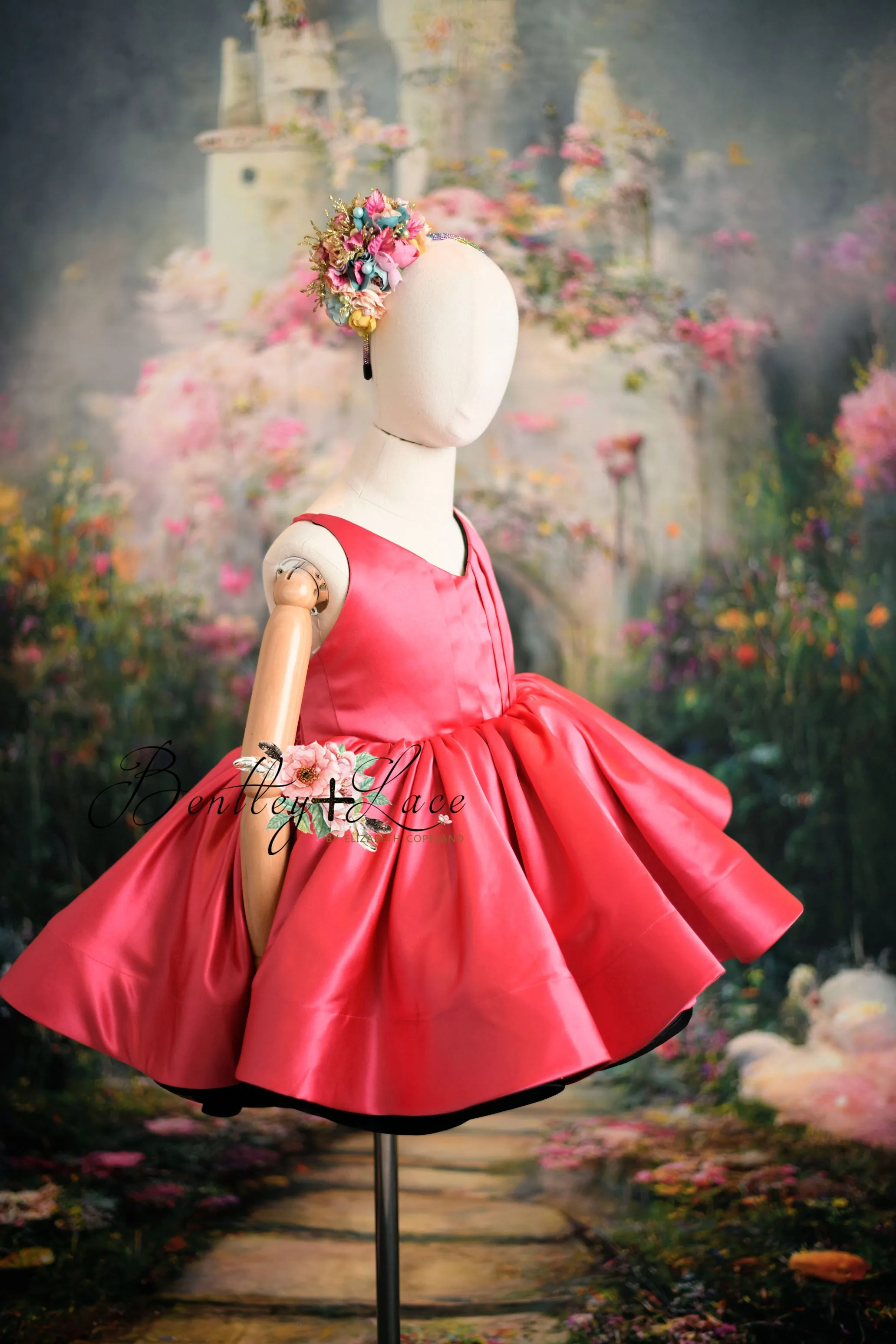 Reversible "Dolly" Pink/Black  Petal  Length Dress   Detach puff sleeves  (5 year- 6 year)