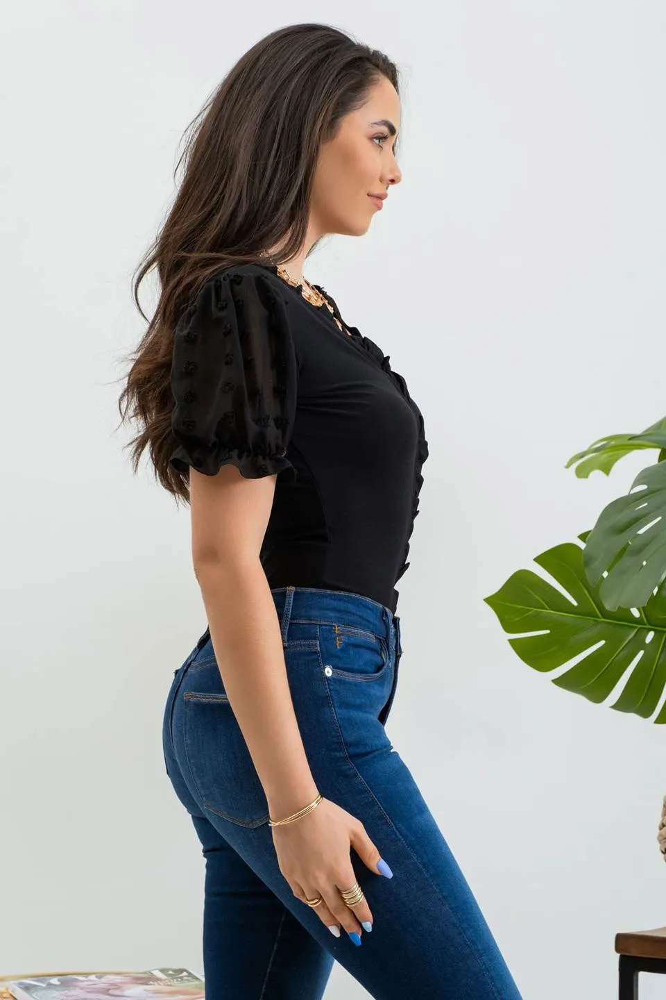 RUFFLE SURPLICE PUFF SLEEVE WOVEN TOP