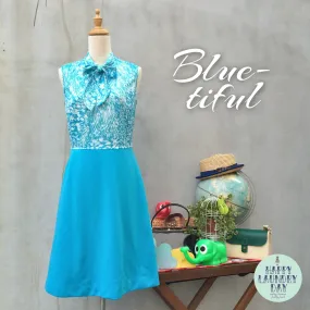 Shades of Blue-tiful |Vintage 1950s 1960s secretary Pussy-bow Turquoise blue A-line Dress