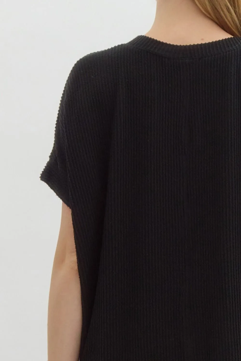 Short Sleeve Ribbed Top by Entro