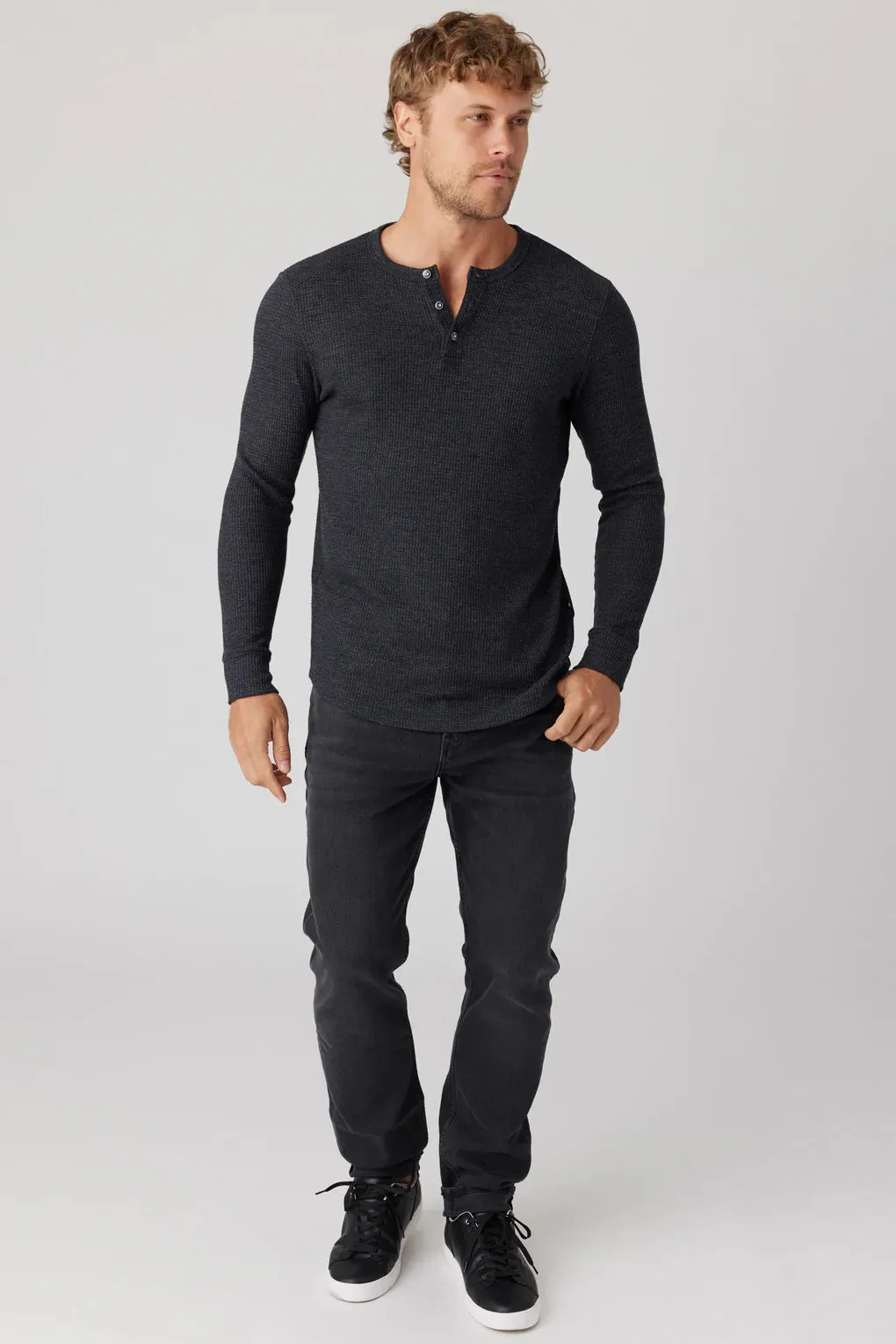 SOL ANGELES MENS THERMAL LONG SLEEVE HENLEY-BLACK