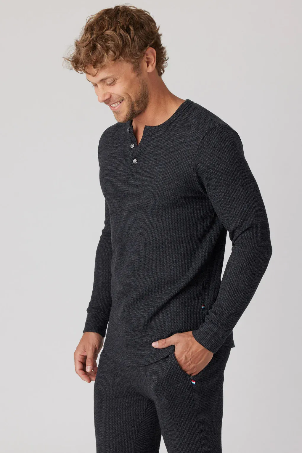 SOL ANGELES MENS THERMAL LONG SLEEVE HENLEY-BLACK