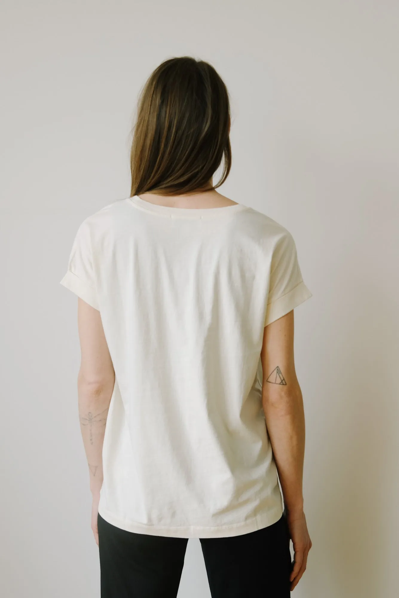 t-shirt - idaara - undyed